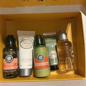 L'OCCITANE Hair and Body Essentials Set - Green, White, Gold